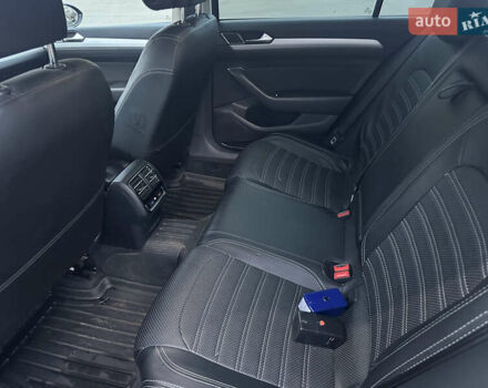 Серый Фольксваген Пассат, объемом двигателя 2 л и пробегом 257 тыс. км за 16900 $, фото 18 на Automoto.ua