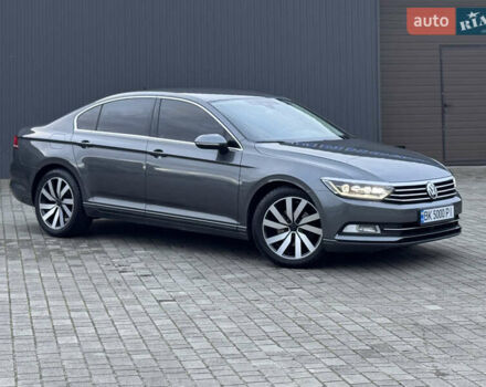 Серый Фольксваген Пассат, объемом двигателя 2 л и пробегом 264 тыс. км за 15850 $, фото 6 на Automoto.ua