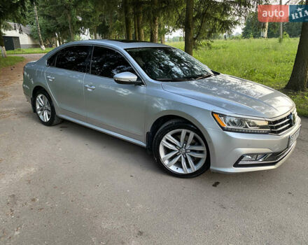 Серый Фольксваген Пассат, объемом двигателя 1.8 л и пробегом 224 тыс. км за 14600 $, фото 8 на Automoto.ua