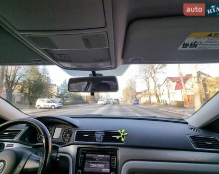 Серый Фольксваген Пассат, объемом двигателя 1.8 л и пробегом 161 тыс. км за 12000 $, фото 4 на Automoto.ua