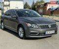 Серый Фольксваген Пассат, объемом двигателя 1.8 л и пробегом 136 тыс. км за 13500 $, фото 1 на Automoto.ua