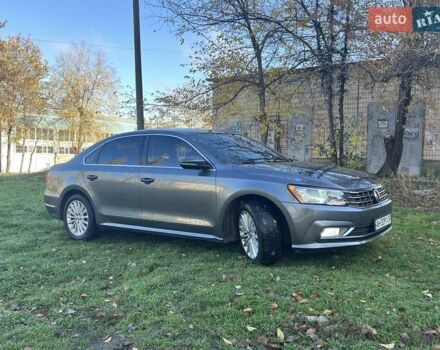 Сірий Фольксваген Пассат, об'ємом двигуна 1.8 л та пробігом 173 тис. км за 13800 $, фото 3 на Automoto.ua