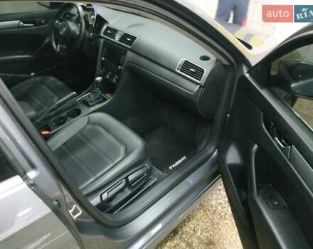 Серый Фольксваген Пассат, объемом двигателя 1.8 л и пробегом 74 тыс. км за 12900 $, фото 6 на Automoto.ua