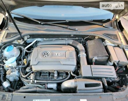 Сірий Фольксваген Пассат, об'ємом двигуна 1.8 л та пробігом 151 тис. км за 10800 $, фото 44 на Automoto.ua