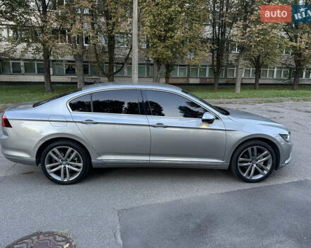 Серый Фольксваген Пассат, объемом двигателя 1.8 л и пробегом 152 тыс. км за 16900 $, фото 5 на Automoto.ua