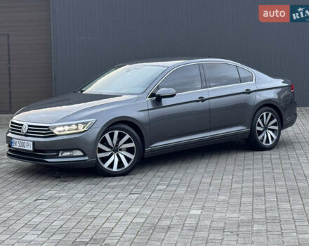 Серый Фольксваген Пассат, объемом двигателя 2 л и пробегом 264 тыс. км за 15850 $, фото 2 на Automoto.ua