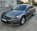 Фольксваген Пассат 2015 в Житомире на Automoto.ua Серый Фольксваген Пассат, объемом двигателя 1.8 л и пробегом 185 тыс. км за 11500 $, фото 1 на Automoto.ua
