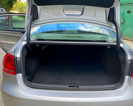 Сірий Фольксваген Пассат, об'ємом двигуна 1.8 л та пробігом 150 тис. км за 9600 $, фото 8 на Automoto.ua