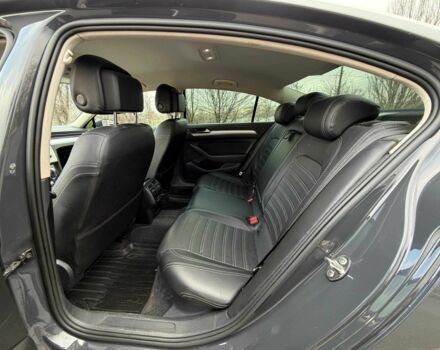 Серый Фольксваген Пассат, объемом двигателя 2 л и пробегом 257 тыс. км за 16900 $, фото 11 на Automoto.ua