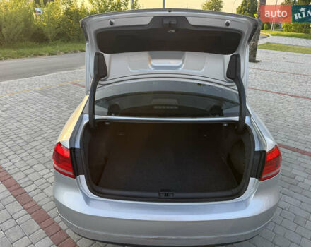 Серый Фольксваген Пассат, объемом двигателя 1.97 л и пробегом 160 тыс. км за 14500 $, фото 22 на Automoto.ua