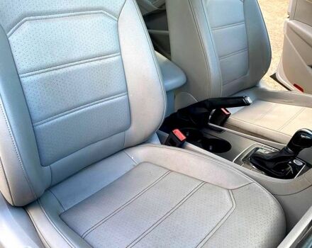 Сірий Фольксваген Пассат, об'ємом двигуна 1.8 л та пробігом 150 тис. км за 9600 $, фото 5 на Automoto.ua