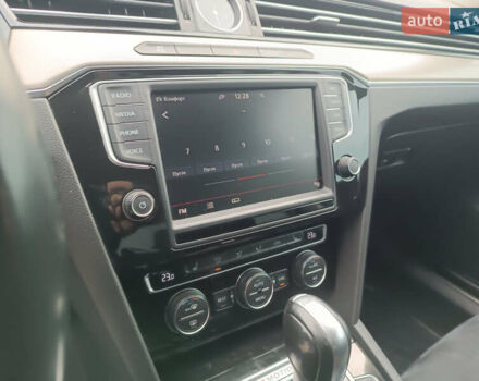 Серый Фольксваген Пассат, объемом двигателя 1.97 л и пробегом 290 тыс. км за 17500 $, фото 15 на Automoto.ua