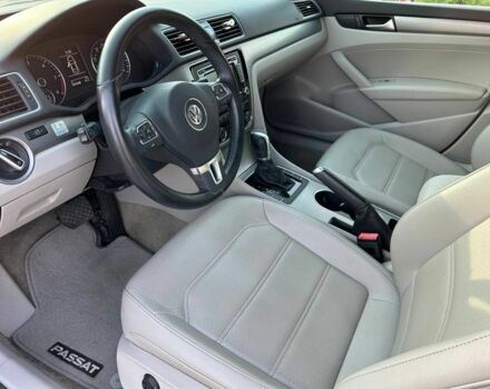 Сірий Фольксваген Пассат, об'ємом двигуна 2 л та пробігом 205 тис. км за 331 $, фото 5 на Automoto.ua