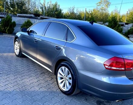 Сірий Фольксваген Пассат, об'ємом двигуна 2 л та пробігом 259 тис. км за 12400 $, фото 3 на Automoto.ua