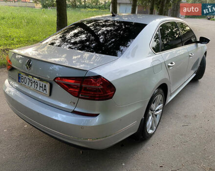 Серый Фольксваген Пассат, объемом двигателя 1.8 л и пробегом 224 тыс. км за 14600 $, фото 7 на Automoto.ua
