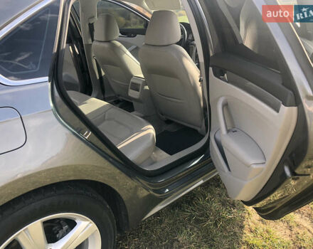 Серый Фольксваген Пассат, объемом двигателя 1.8 л и пробегом 202 тыс. км за 11500 $, фото 28 на Automoto.ua