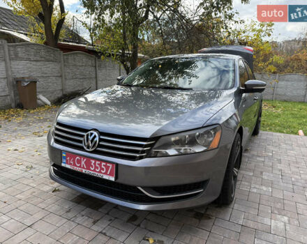 Сірий Фольксваген Пассат, об'ємом двигуна 1.8 л та пробігом 250 тис. км за 8999 $, фото 1 на Automoto.ua