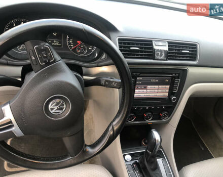 Серый Фольксваген Пассат, объемом двигателя 1.8 л и пробегом 202 тыс. км за 11500 $, фото 8 на Automoto.ua