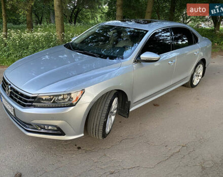 Серый Фольксваген Пассат, объемом двигателя 1.8 л и пробегом 224 тыс. км за 14600 $, фото 3 на Automoto.ua