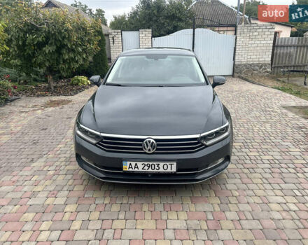 Сірий Фольксваген Пассат, об'ємом двигуна 1.8 л та пробігом 190 тис. км за 15500 $, фото 1 на Automoto.ua