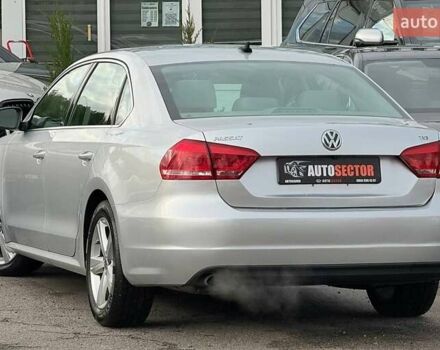 Сірий Фольксваген Пассат, об'ємом двигуна 1.8 л та пробігом 135 тис. км за 12000 $, фото 7 на Automoto.ua