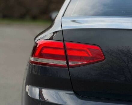 Серый Фольксваген Пассат, объемом двигателя 2 л и пробегом 257 тыс. км за 16900 $, фото 7 на Automoto.ua