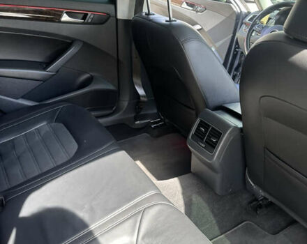 Серый Фольксваген Пассат, объемом двигателя 3.6 л и пробегом 204 тыс. км за 12500 $, фото 16 на Automoto.ua