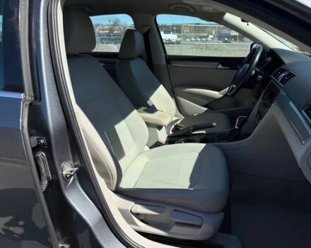 Серый Фольксваген Пассат, объемом двигателя 1.8 л и пробегом 71 тыс. км за 2150 $, фото 9 на Automoto.ua