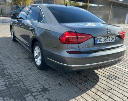 Серый Фольксваген Пассат, объемом двигателя 1.8 л и пробегом 102 тыс. км за 281 $, фото 1 на Automoto.ua