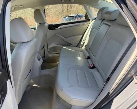 Серый Фольксваген Пассат, объемом двигателя 1.8 л и пробегом 71 тыс. км за 2150 $, фото 11 на Automoto.ua