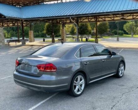 Сірий Фольксваген Пассат, об'ємом двигуна 2 л та пробігом 145 тис. км за 5700 $, фото 4 на Automoto.ua