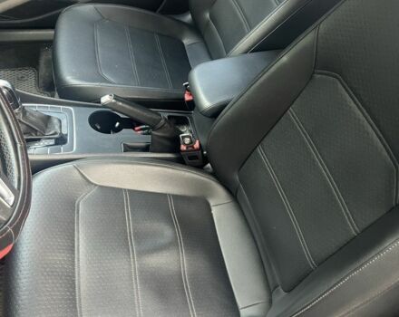 Серый Фольксваген Пассат, объемом двигателя 1.8 л и пробегом 156 тыс. км за 7500 $, фото 3 на Automoto.ua