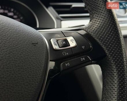 Сірий Фольксваген Пассат, об'ємом двигуна 1.97 л та пробігом 257 тис. км за 16900 $, фото 49 на Automoto.ua