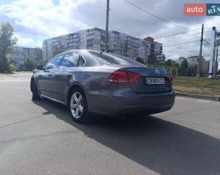 Серый Фольксваген Пассат, объемом двигателя 1.8 л и пробегом 152 тыс. км за 10999 $, фото 2 на Automoto.ua