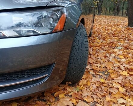 Сірий Фольксваген Пассат, об'ємом двигуна 1.8 л та пробігом 250 тис. км за 10700 $, фото 7 на Automoto.ua