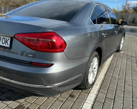 Серый Фольксваген Пассат, объемом двигателя 1.8 л и пробегом 102 тыс. км за 281 $, фото 7 на Automoto.ua