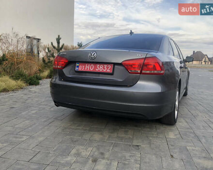 Серый Фольксваген Пассат, объемом двигателя 1.8 л и пробегом 202 тыс. км за 11500 $, фото 5 на Automoto.ua