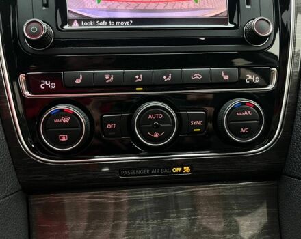 Серый Фольксваген Пассат, объемом двигателя 1.8 л и пробегом 173 тыс. км за 13300 $, фото 11 на Automoto.ua