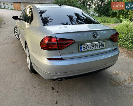 Серый Фольксваген Пассат, объемом двигателя 1.8 л и пробегом 224 тыс. км за 14600 $, фото 6 на Automoto.ua