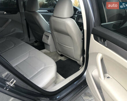 Серый Фольксваген Пассат, объемом двигателя 1.8 л и пробегом 202 тыс. км за 11500 $, фото 10 на Automoto.ua