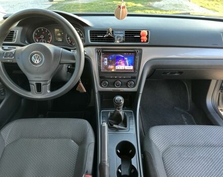 Серый Фольксваген Пассат, объемом двигателя 1.8 л и пробегом 250 тыс. км за 9700 $, фото 13 на Automoto.ua