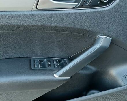 Фольксваген Пассат 2015 в Житомире на Automoto.ua Серый Фольксваген Пассат, объемом двигателя 1.8 л и пробегом 185 тыс. км за 11500 $, фото 25 на Automoto.ua