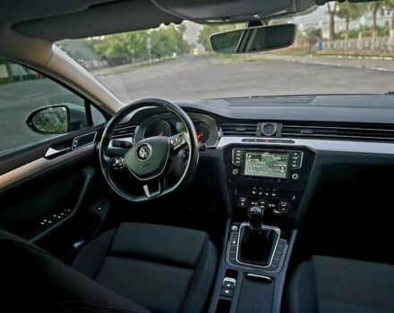 Серый Фольксваген Пассат, объемом двигателя 2 л и пробегом 250 тыс. км за 14650 $, фото 5 на Automoto.ua