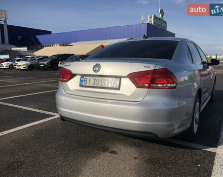Фольксваген Пассат 2015 в Черкассах на Automoto.ua Серый Фольксваген Пассат, объемом двигателя 1.8 л и пробегом 232 тыс. км за 10700 $, фото 3 на Automoto.ua