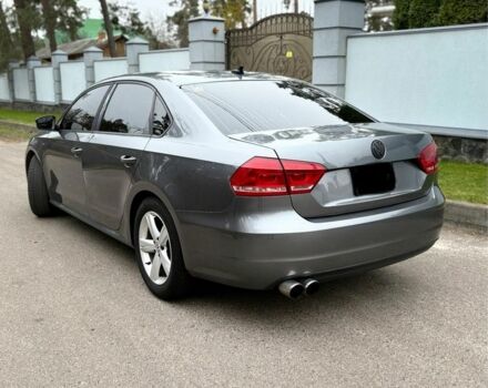 Серый Фольксваген Пассат, объемом двигателя 1.8 л и пробегом 255 тыс. км за 8500 $, фото 5 на Automoto.ua