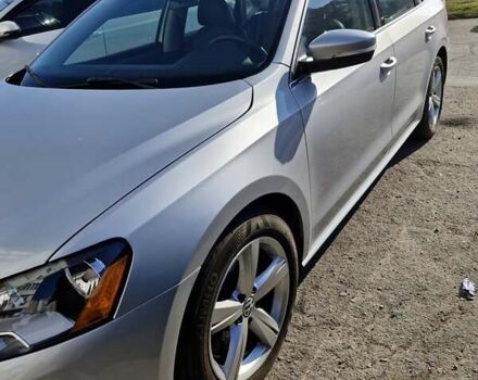 Серый Фольксваген Пассат, объемом двигателя 1.8 л и пробегом 215 тыс. км за 10500 $, фото 2 на Automoto.ua