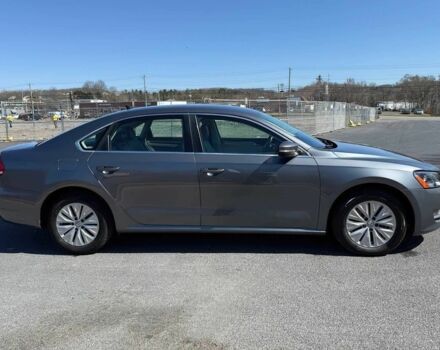 Серый Фольксваген Пассат, объемом двигателя 1.8 л и пробегом 71 тыс. км за 2150 $, фото 5 на Automoto.ua