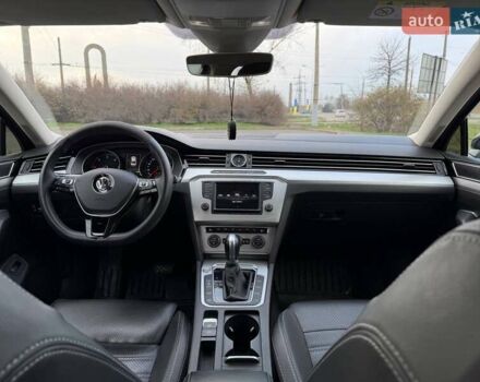 Сірий Фольксваген Пассат, об'ємом двигуна 1.97 л та пробігом 257 тис. км за 16900 $, фото 42 на Automoto.ua