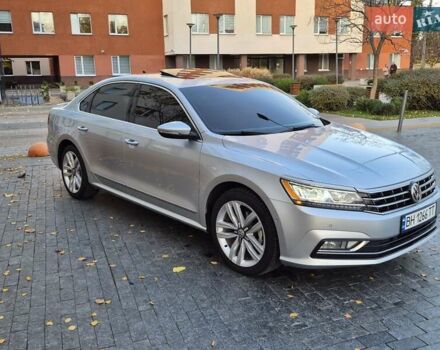 Серый Фольксваген Пассат, объемом двигателя 3.6 л и пробегом 125 тыс. км за 11900 $, фото 3 на Automoto.ua