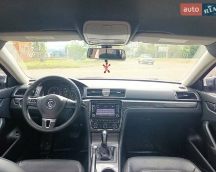 Серый Фольксваген Пассат, объемом двигателя 1.8 л и пробегом 152 тыс. км за 10999 $, фото 6 на Automoto.ua